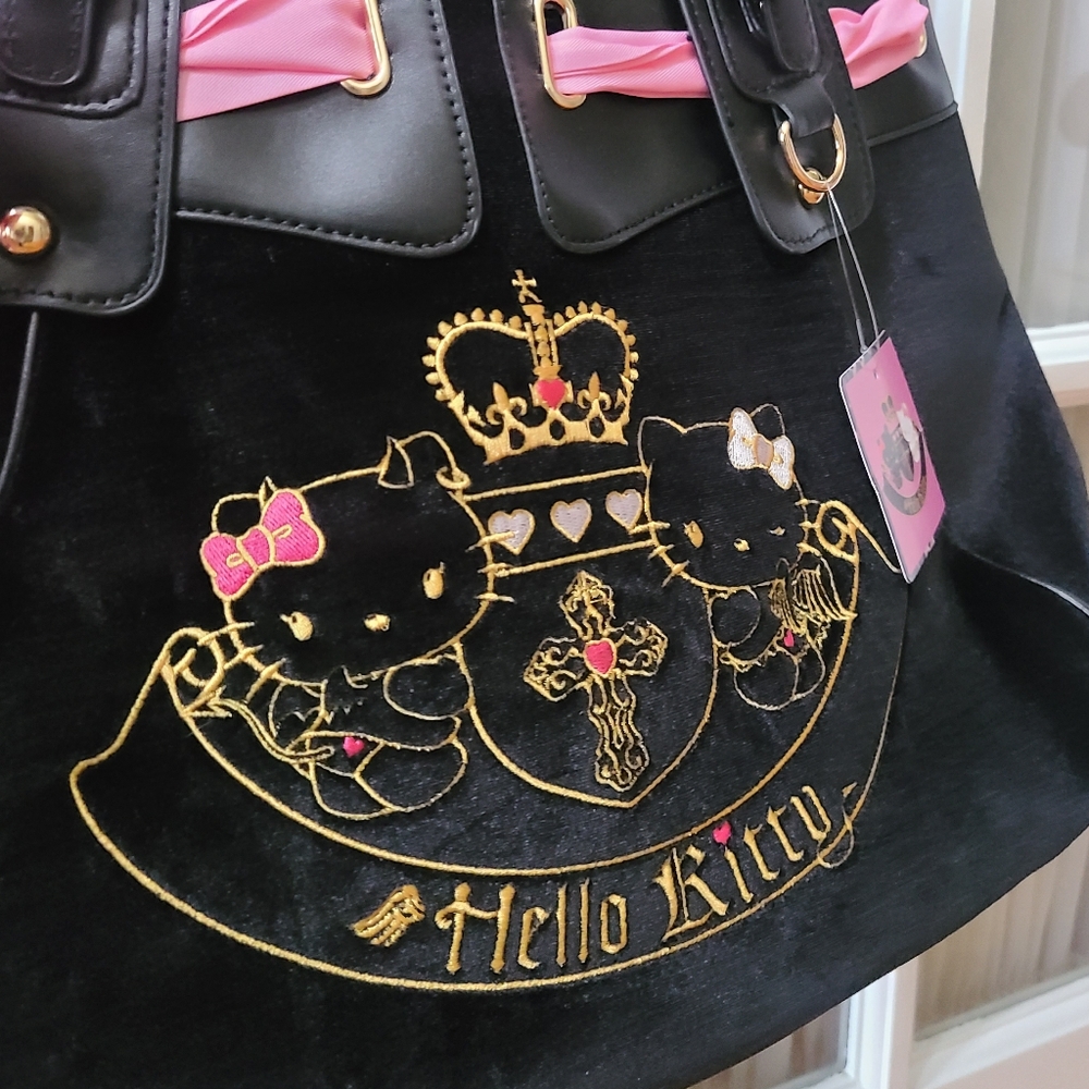 Hello Kitty Daydreamer Velour Bag Viral HTF ๐ - Picture 3 of 7